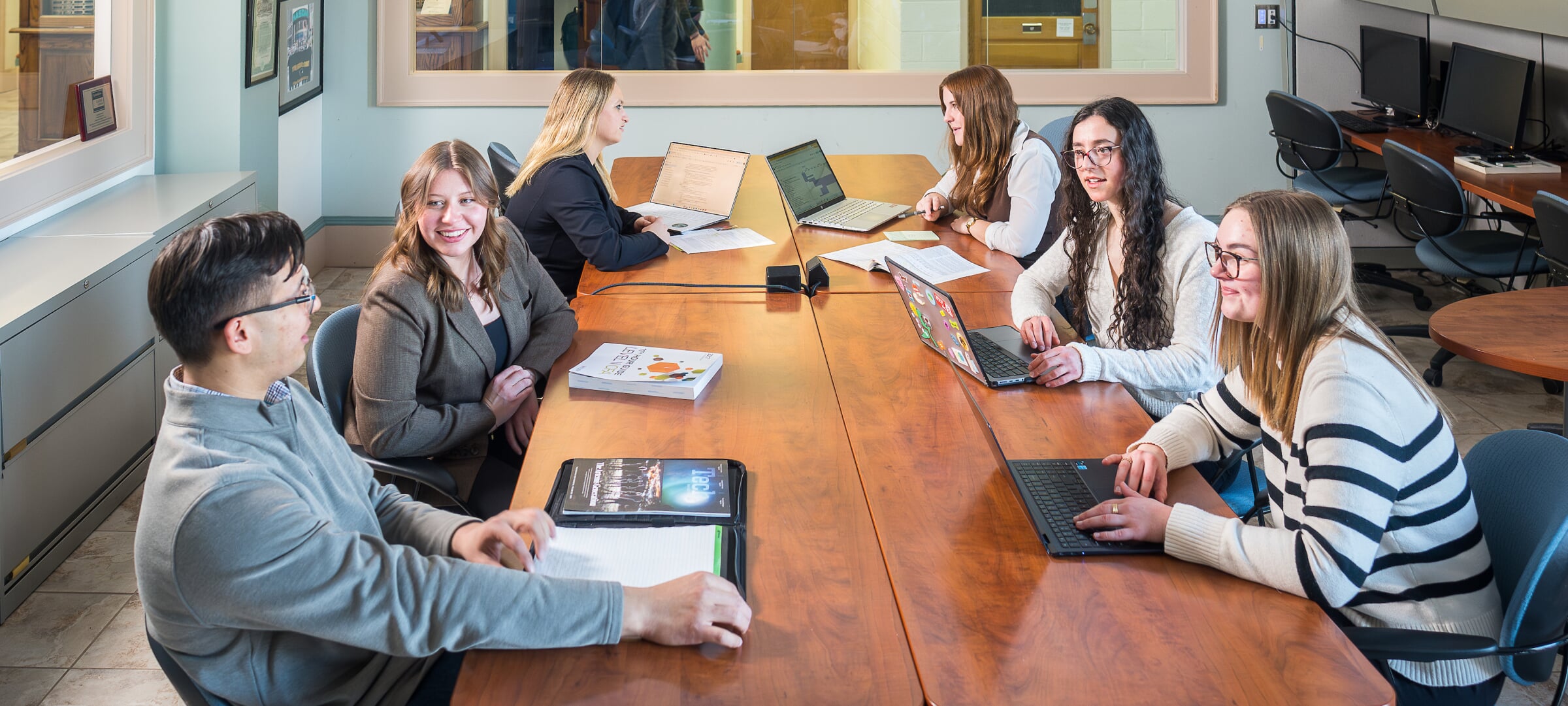 MTU students take time out from a business trip for a group photo