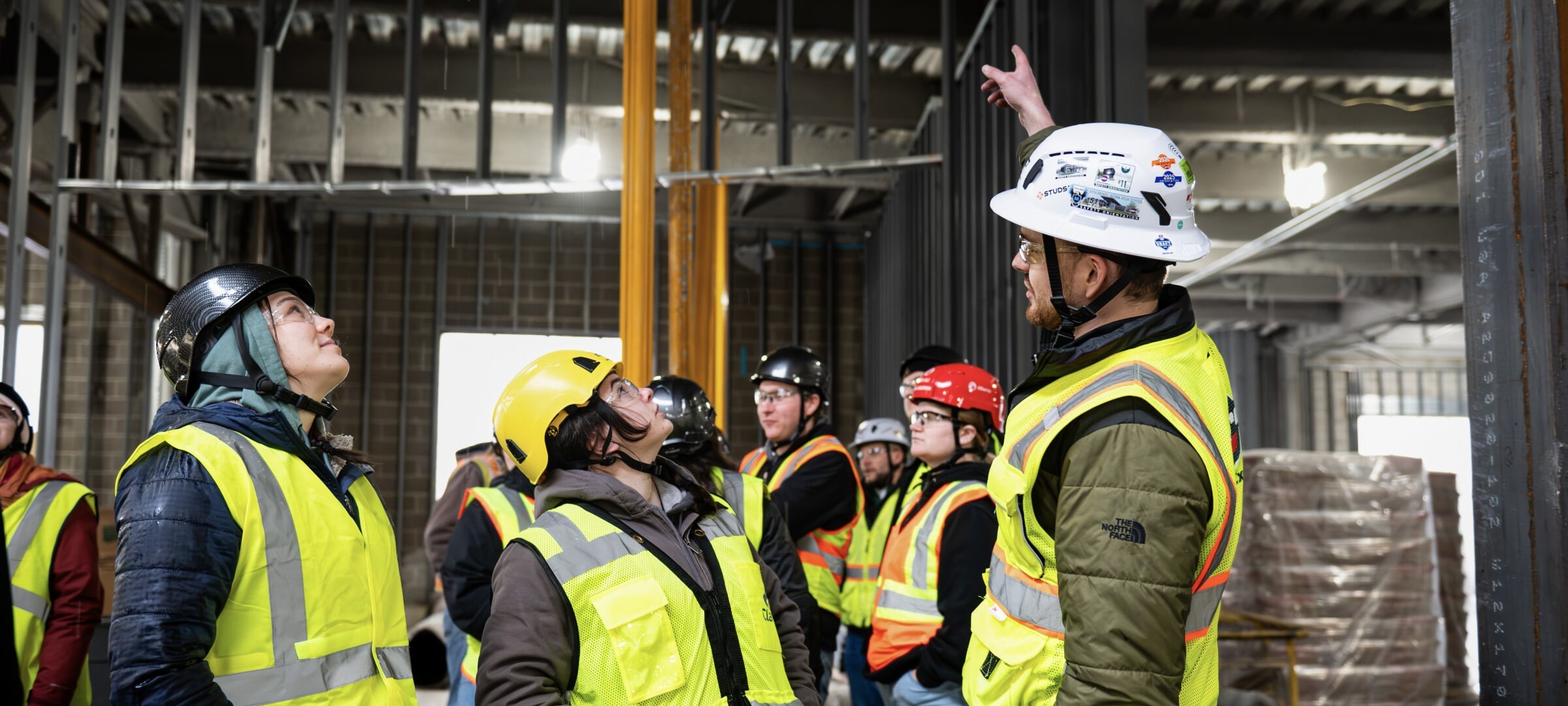 Construction management tour a building projecct