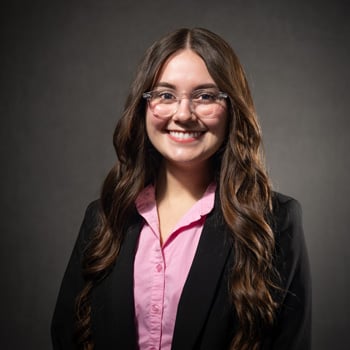 Portrait photo of Analise Walsh