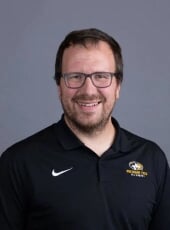 portrait of Zach Fredin