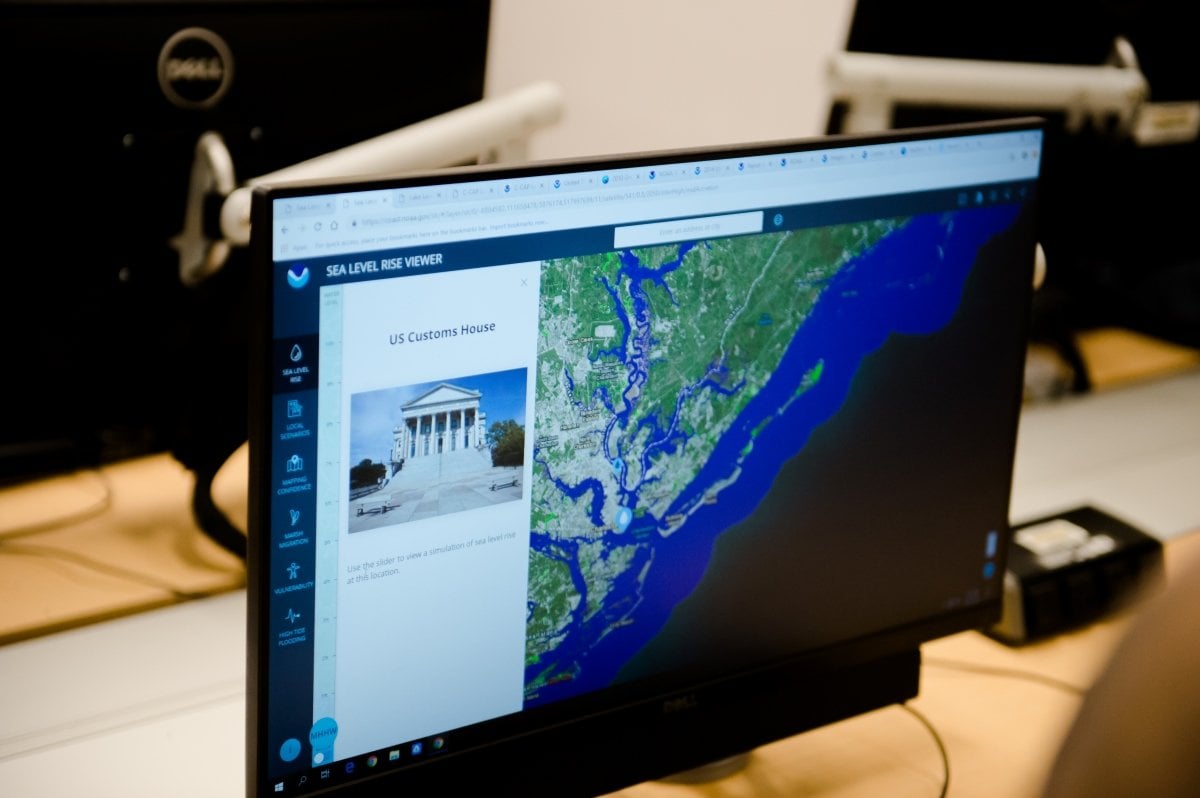 A picture of the US coast on a computer monitor in a GIS Lab.