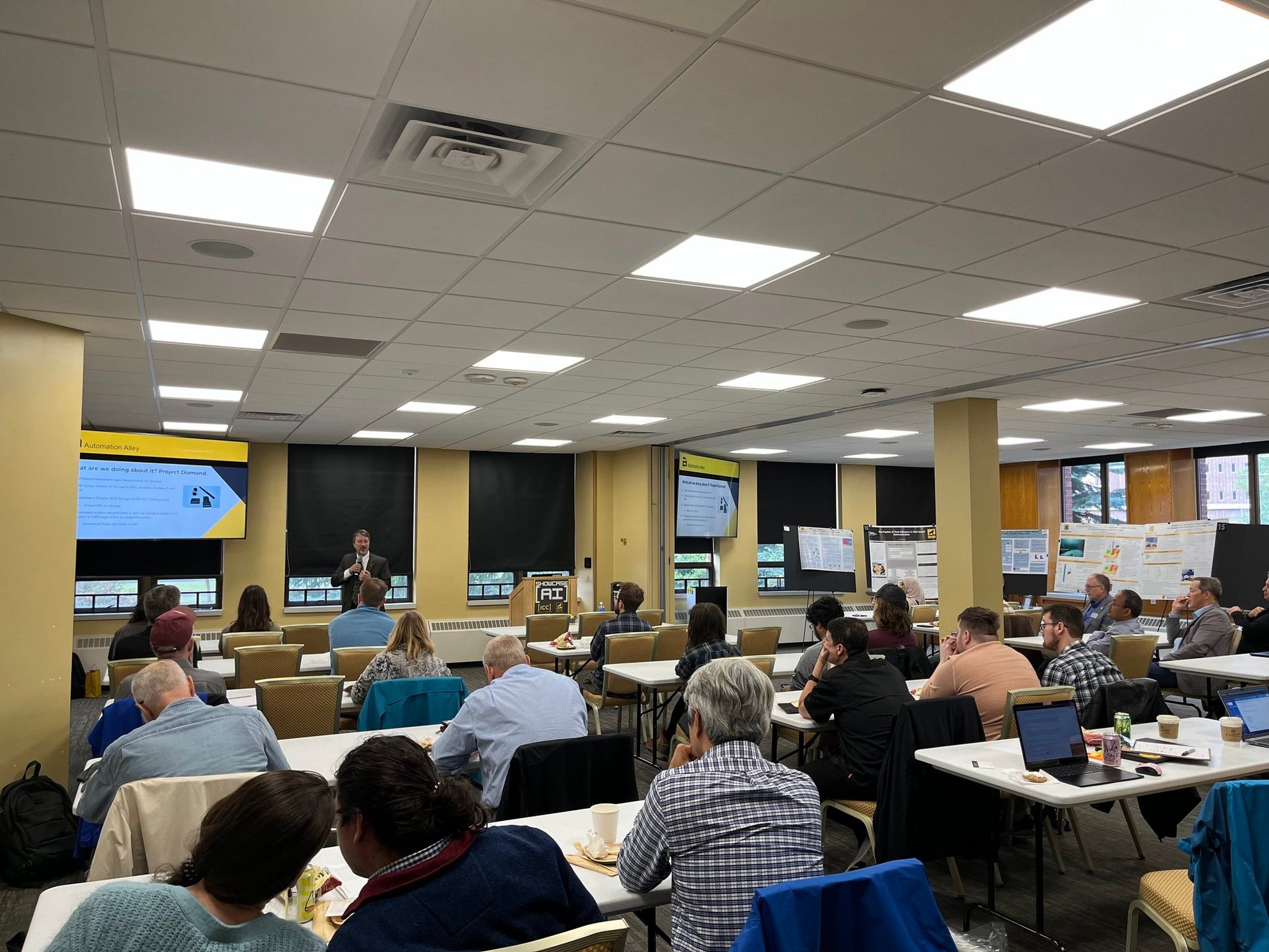 Tom Kelly's Keynote Talk about Additive Manufacturing and AI Tom Kelly presenting the Keynote.