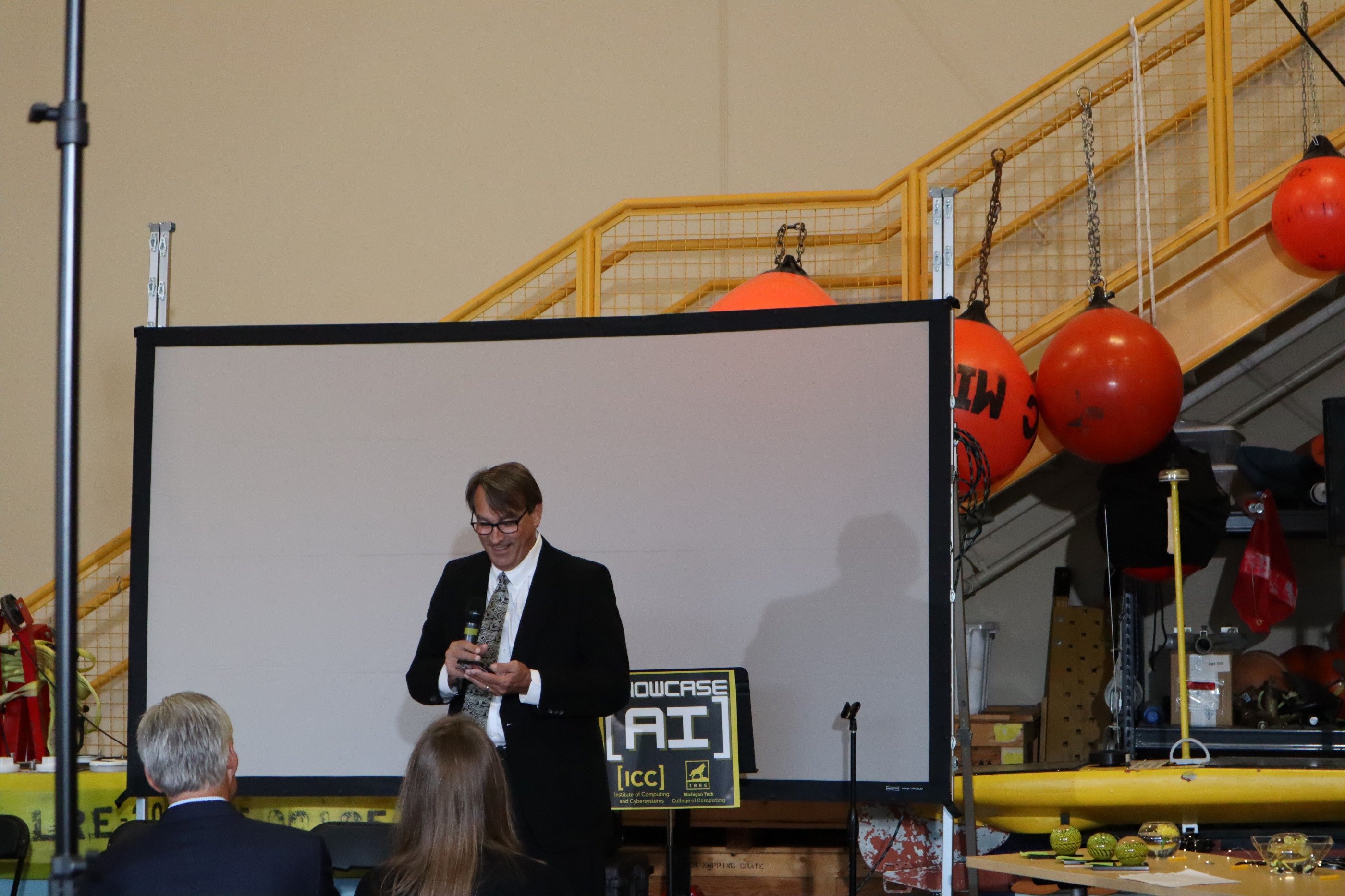 Randy Berry accepting his Honor Academy Award. Randy Berry speaking.