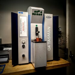 optical emission spectrometer