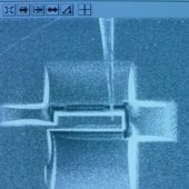 Lower the tip probe.