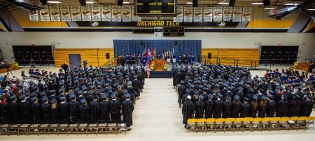 The 2024 Midyear Commencement will honor more than 400 graduates on Saturday, Dec. 14.