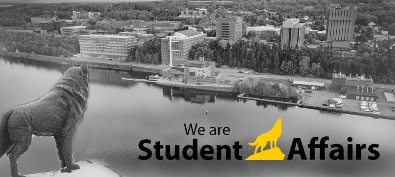 Husky Statue overlooking MIchigan Tech